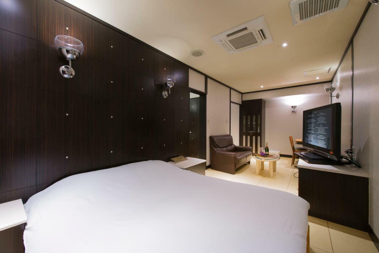 Hotel Linden Oji (Adults Only) Tokyo Exterior photo