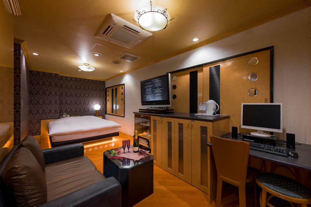 Hotel Linden Oji (Adults Only) Tokyo Exterior photo